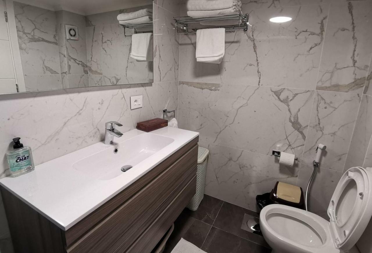 West House Apartments-Mar Mikhael 베이루트 외부 사진